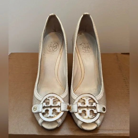 Tory Burch Wedges 6 - Picture 1 of 5